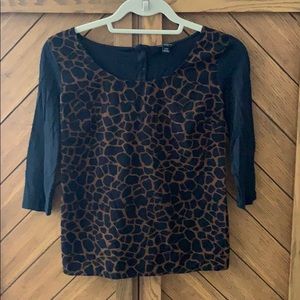 Ann Taylor 3/4 printed top - petite!